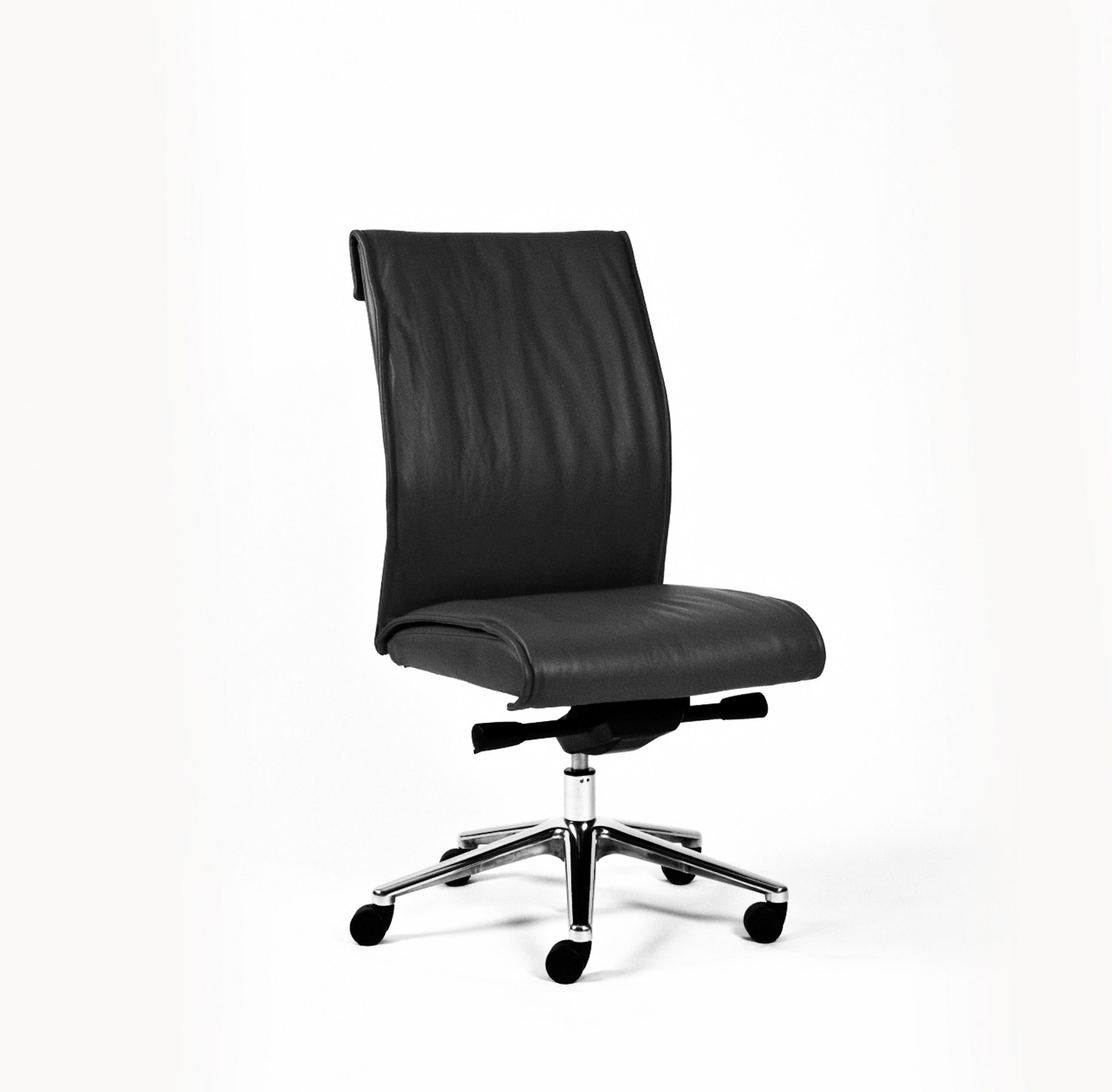Slim Leather Executive Low Back