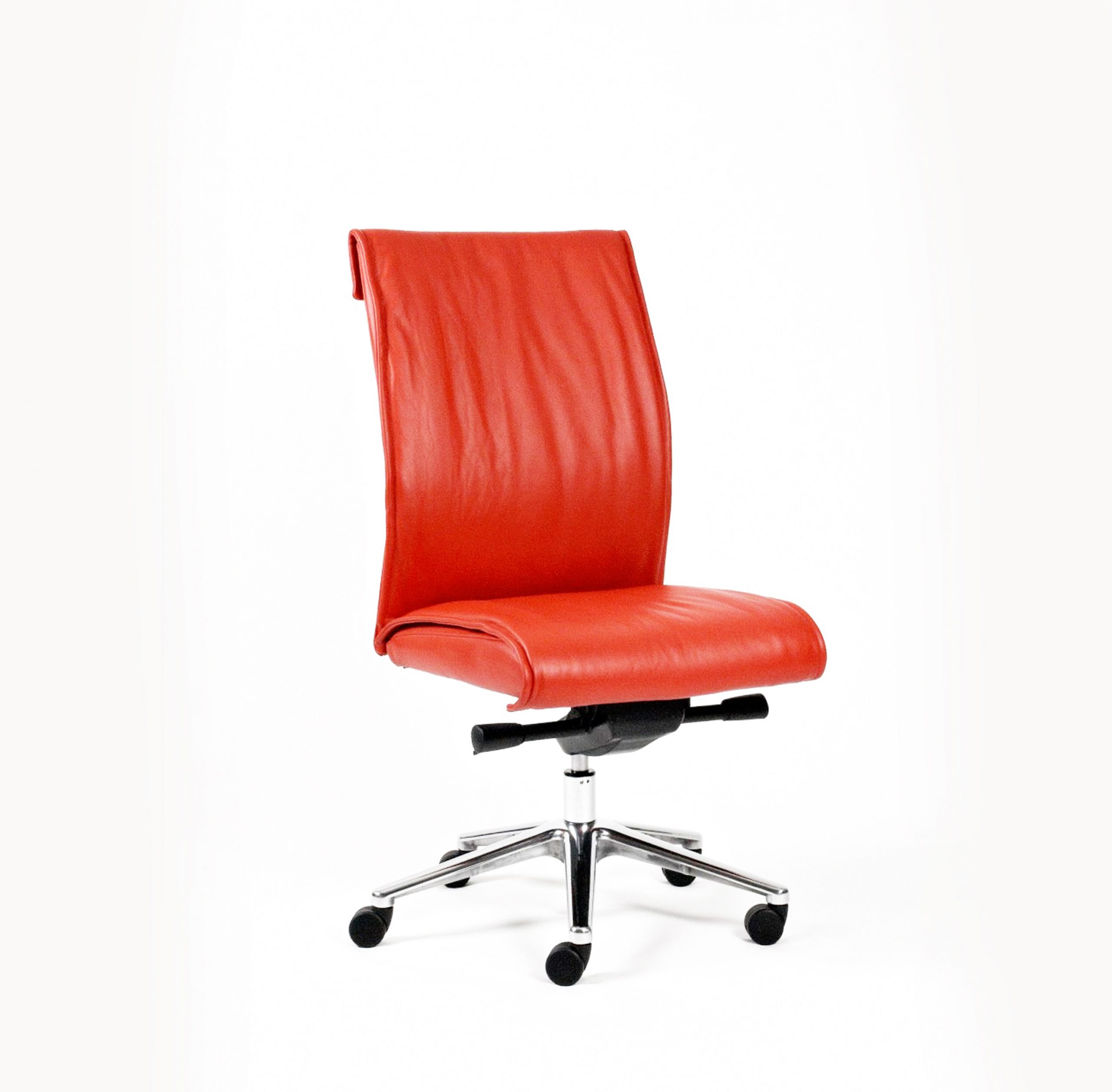 Slim Leather Executive Low Back