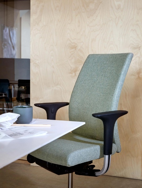 HÅG Creed 6003 Medium backrest & partially upholstered