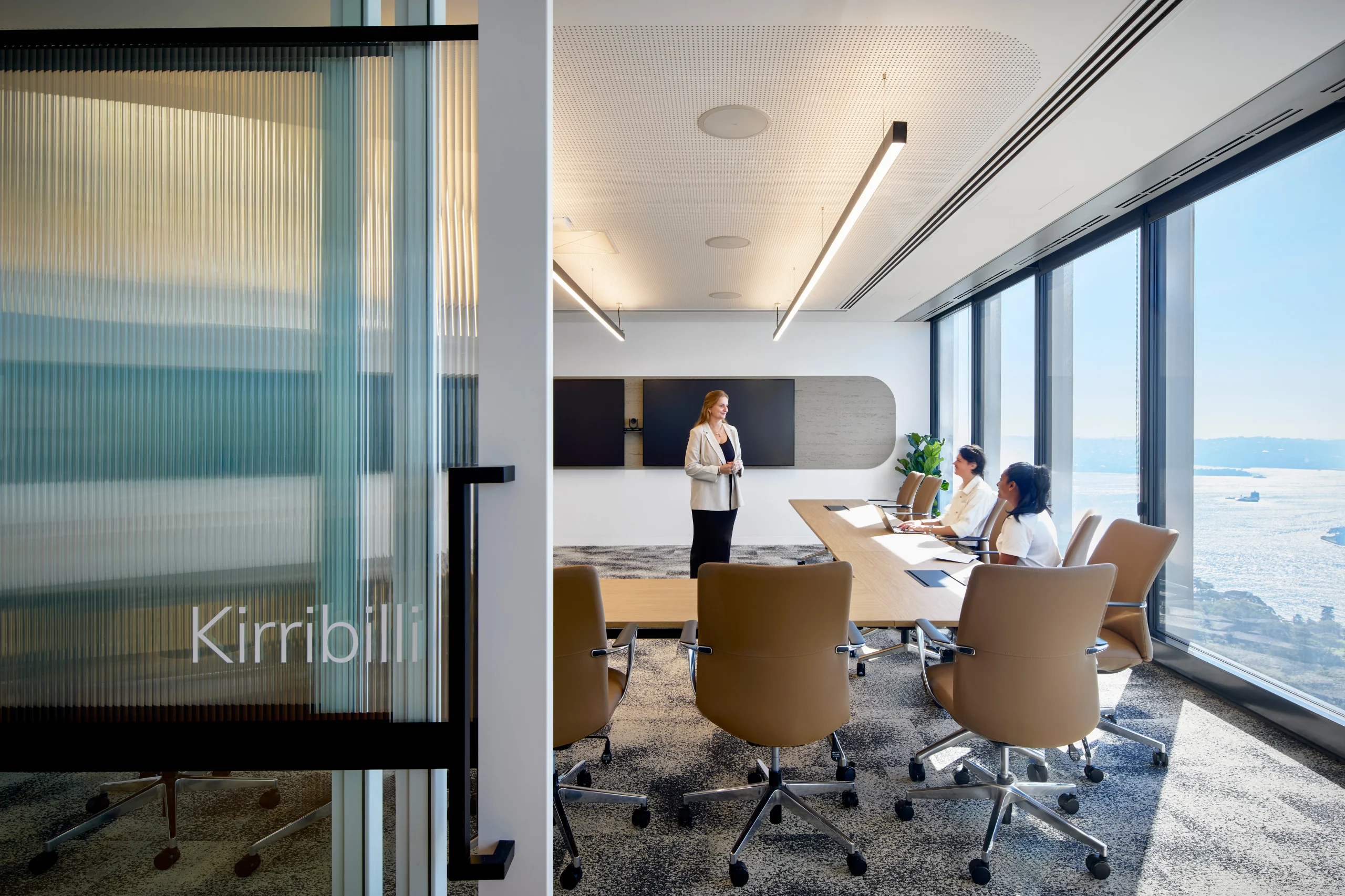 Director Mid Back Tan leather